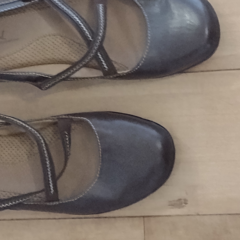 Naturalizer shoes